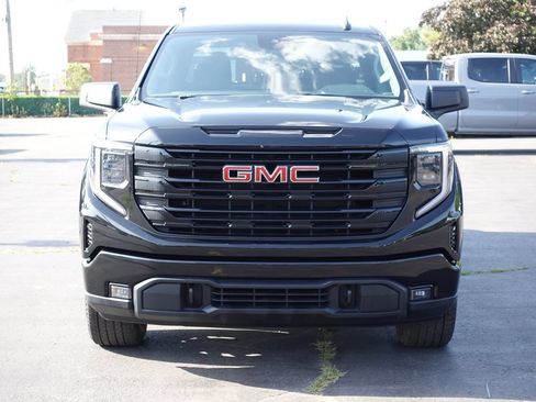 Used 2024 GMC Sierra 1500 Elevation AWD/4WD image 6