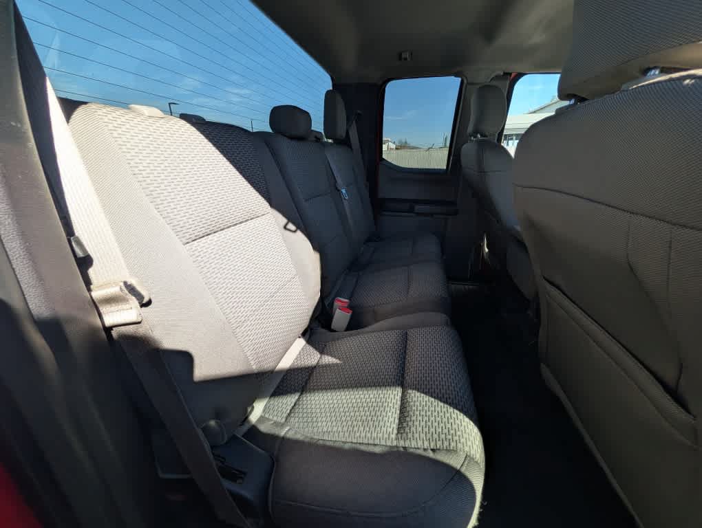Used 2015 Ford F150 XLT w/ Equipment Group 301A Mid AWD/4WD image 24