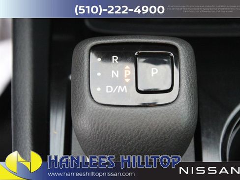 Used 2025 Nissan Rogue SV image 21