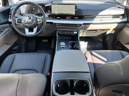New 2026 Kia Carnival LXS FWD image 8