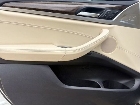 Used 2019 BMW X3 sDrive30i w/ Premium Package RWD image 10