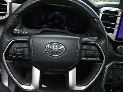Used 2024 Toyota Tundra Limited AWD/4WD image 14