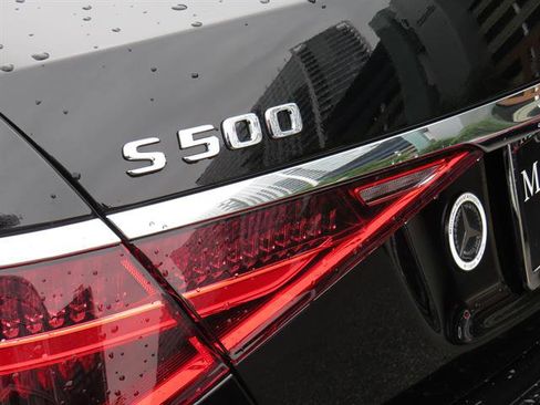 Used 2023 Mercedes-Benz S 500 4MATIC w/ AMG Line image 27