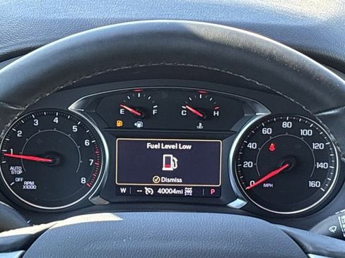 Certified 2023 GMC Acadia SLT w/ Elevation Edition image 12