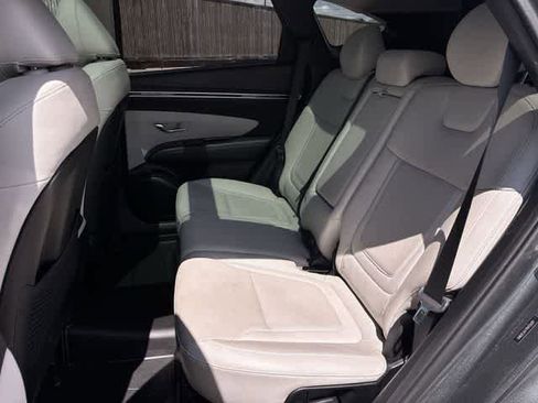 Used 2022 Hyundai Tucson Limited FWD image 21