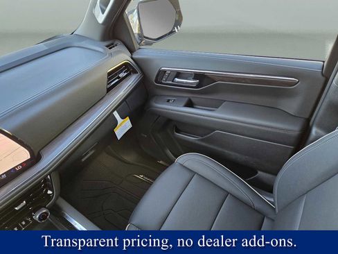 New 2026 Chevrolet Suburban Premier image 17