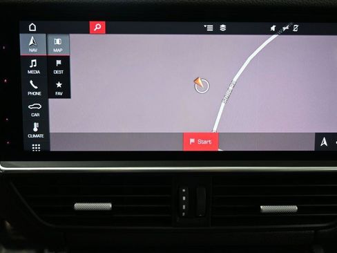 Used 2019 Porsche Cayenne S w/ Premium Package AWD/4WD image 24