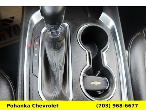 Certified 2023 Chevrolet Traverse LT w/ Rear Camera Mirror Package AWD/4WD image 15