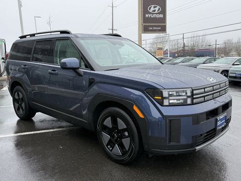 Used 2025 Hyundai Santa Fe SEL image 7