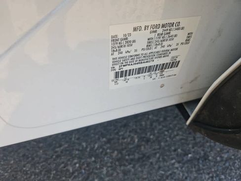 Certified 2024 Ford Edge SEL AWD/4WD image 21