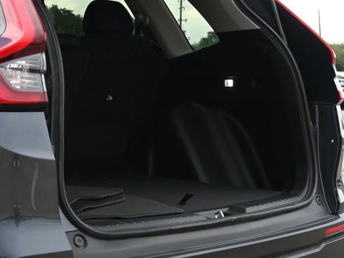Used 2025 Honda CR-V LX image 21