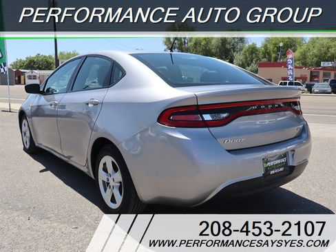 Used 2015 Dodge Dart SXT image 2