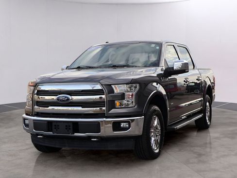 Used 2017 Ford F150 Lariat AWD/4WD image 3