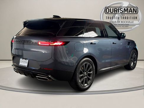 Used 2024 Land Rover Range Rover Sport SE image 7