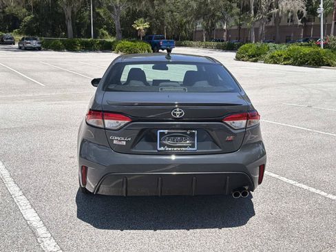 Used 2023 Toyota Corolla SE FWD image 5