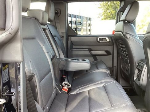 New 2025 Ford Bronco Big Bend w/ Black Diamond Package image 16