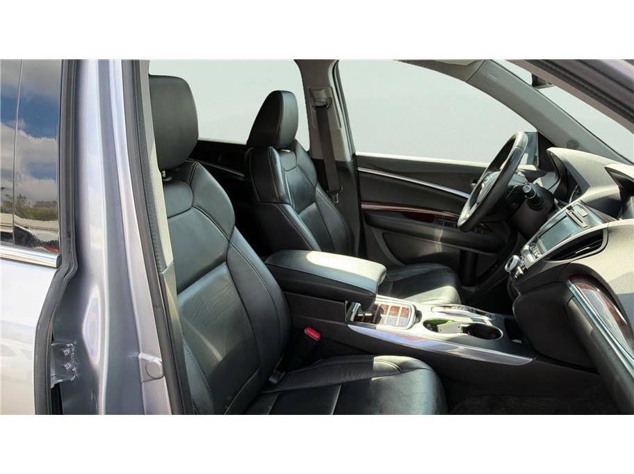 Used 2016 Acura MDX w/ Technology Package FWD image 28