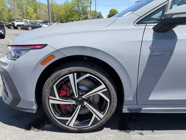 New 2026 Volkswagen GTI SE FWD image 10
