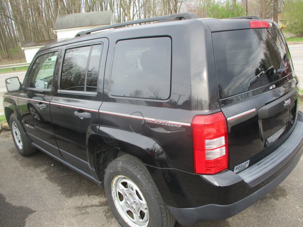 Used 2014 Jeep Patriot Sport FWD image 4