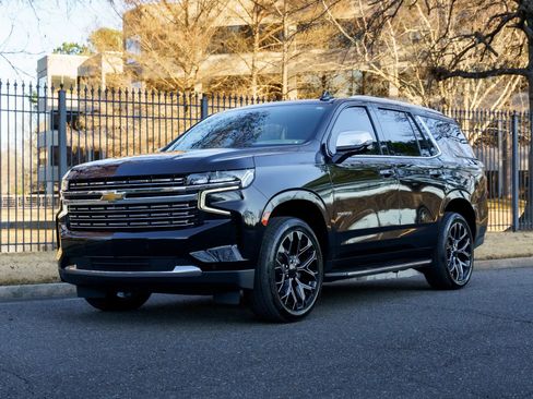 Used 2021 Chevrolet Tahoe Premier w/ Premium Package image 1