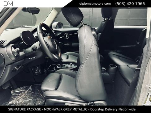 Used 2023 MINI Cooper SE FWD image 19