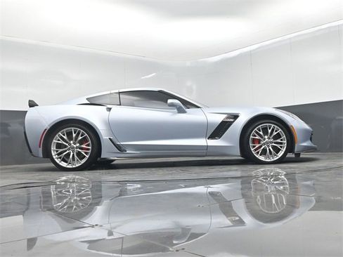 Used 2017 Chevrolet Corvette Z06 image 50