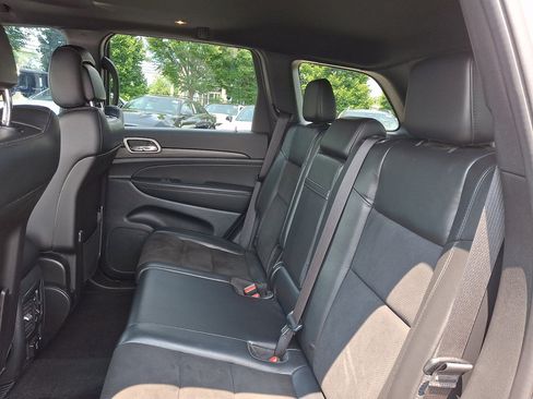 Used 2022 Jeep Grand Cherokee Laredo X AWD/4WD image 20