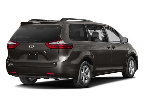 Used 2017 Toyota Sienna LE AWD/4WD image 2