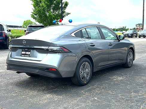 New 2026 Nissan Sentra SV w/ Floor Mat Package image 8