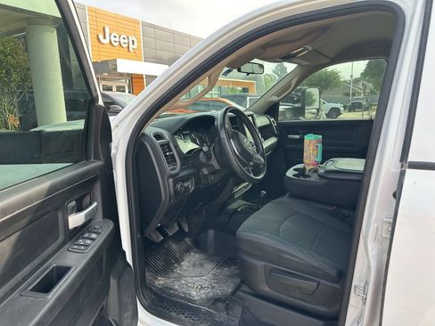 Used 2019 RAM 2500 Tradesman AWD/4WD image 25