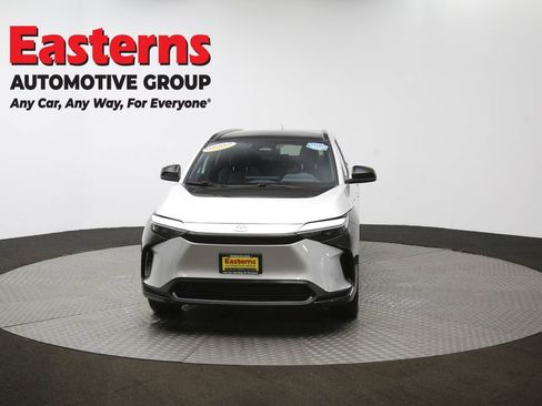 Used 2023 Toyota bZ4X AWD image 53