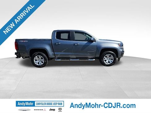 Used 2022 Chevrolet Colorado LT w/ LT Convenience Package AWD/4WD image 2