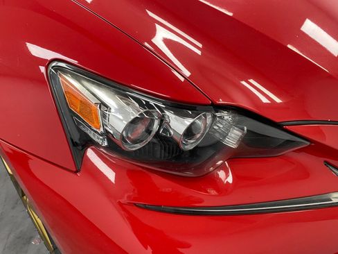 Used 2016 Lexus IS 350 AWD image 10