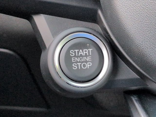 Used 2023 Alfa Romeo Giulia Veloce RWD image 32