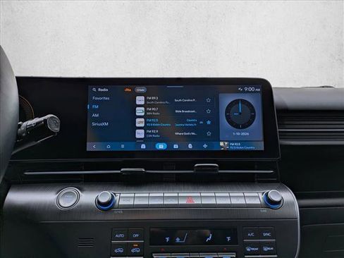 Used 2024 Hyundai Kona SEL image 12