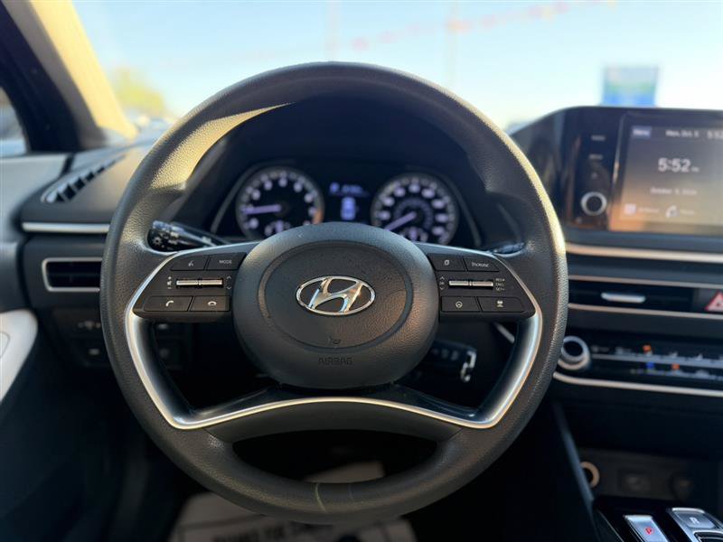 Used 2023 Hyundai Sonata SE FWD image 23