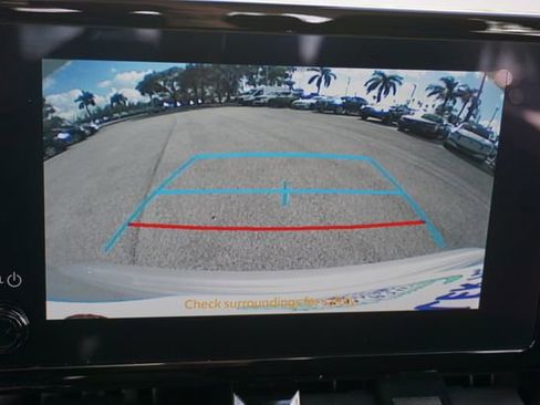 Used 2024 Toyota Corolla LE image 7