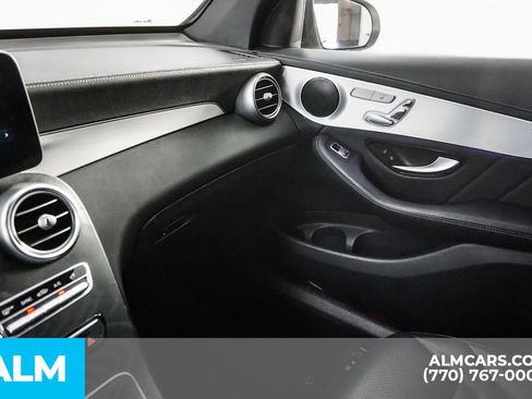 Used 2022 Mercedes-Benz GLC 300 4MATIC Coupe image 42