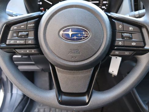 Used 2025 Subaru Crosstrek 2.0i AWD/4WD image 11