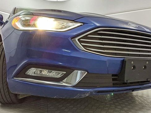 Used 2017 Ford Fusion SE w/ Equipment Group 601A image 22