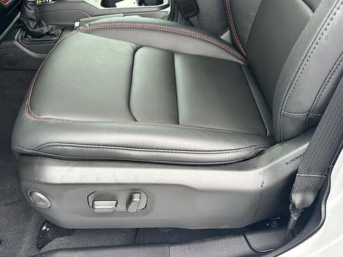 New 2026 Jeep Wrangler Unlimited Rubicon w/ Xtreme 35 Tire Package image 16