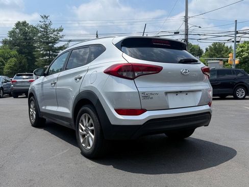 Used 2016 Hyundai Tucson SE w/ Option Group 02 AWD/4WD image 8