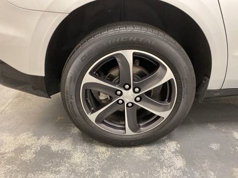 Certified 2022 Buick Enclave Essence w/ Experience Buick Package image 33