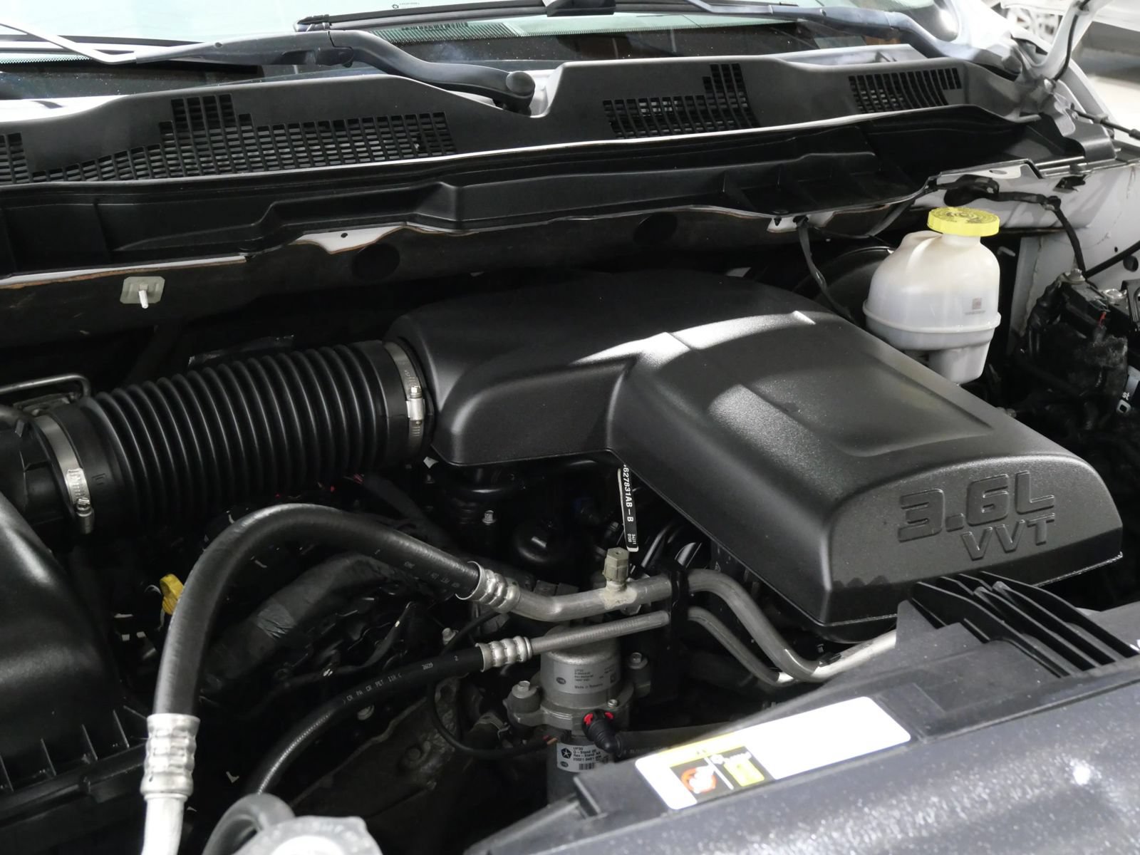 Used 2020 RAM 1500 Tradesman AWD/4WD image 22