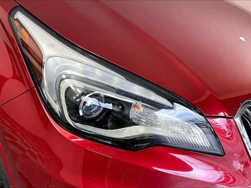 Used 2018 Buick Envision Essence image 27