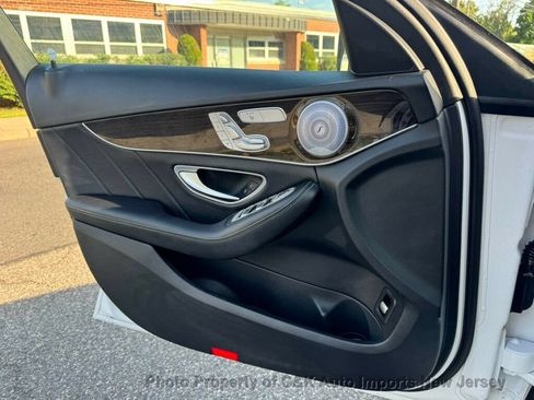 Used 2018 Mercedes-Benz C 300 4MATIC Sedan image 30
