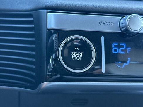 Used 2023 Hyundai Ioniq 5 Limited image 26