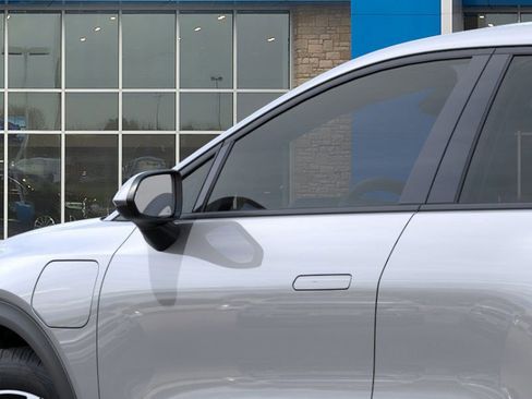 New 2026 Chevrolet Equinox EV LT image 12