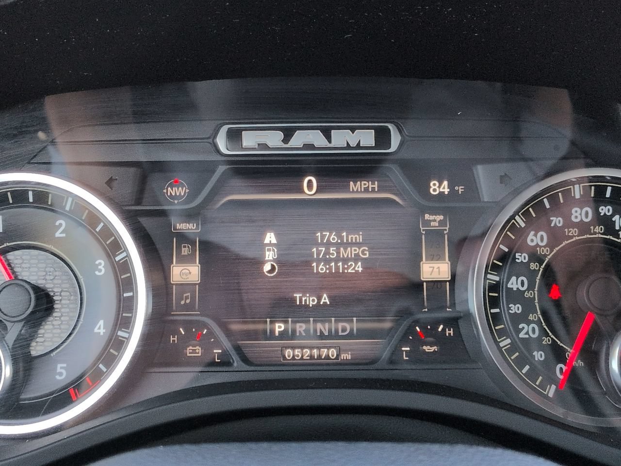 Used 2022 RAM 1500 Big Horn RWD image 28