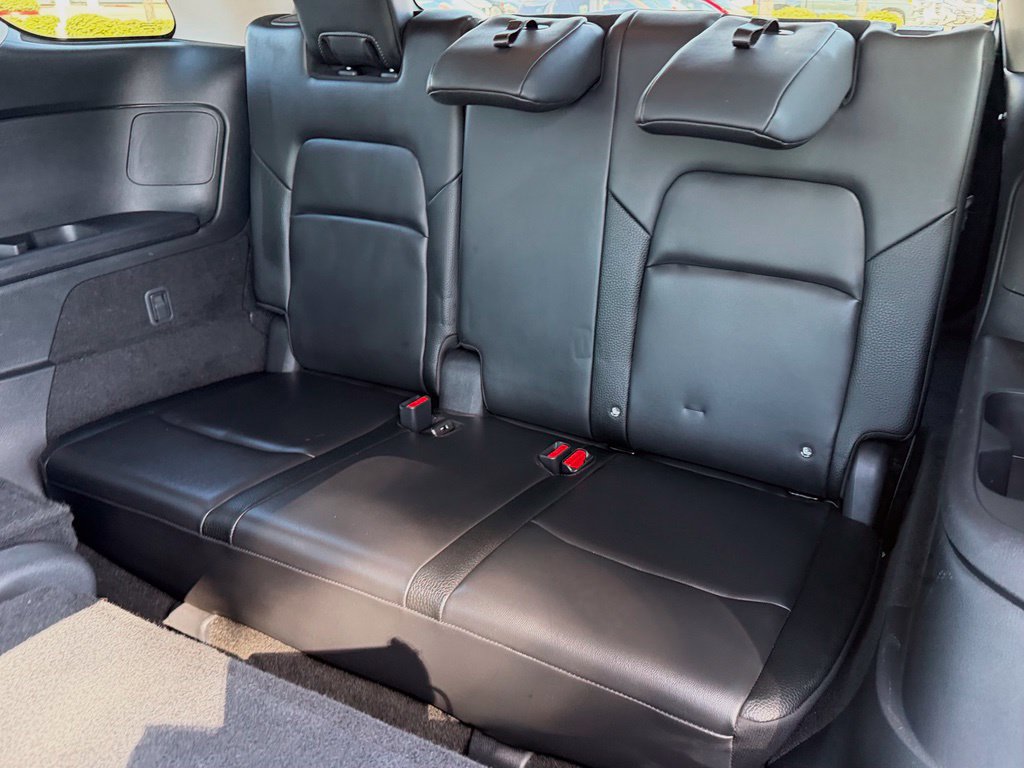 Certified 2025 Nissan Pathfinder SL FWD image 21